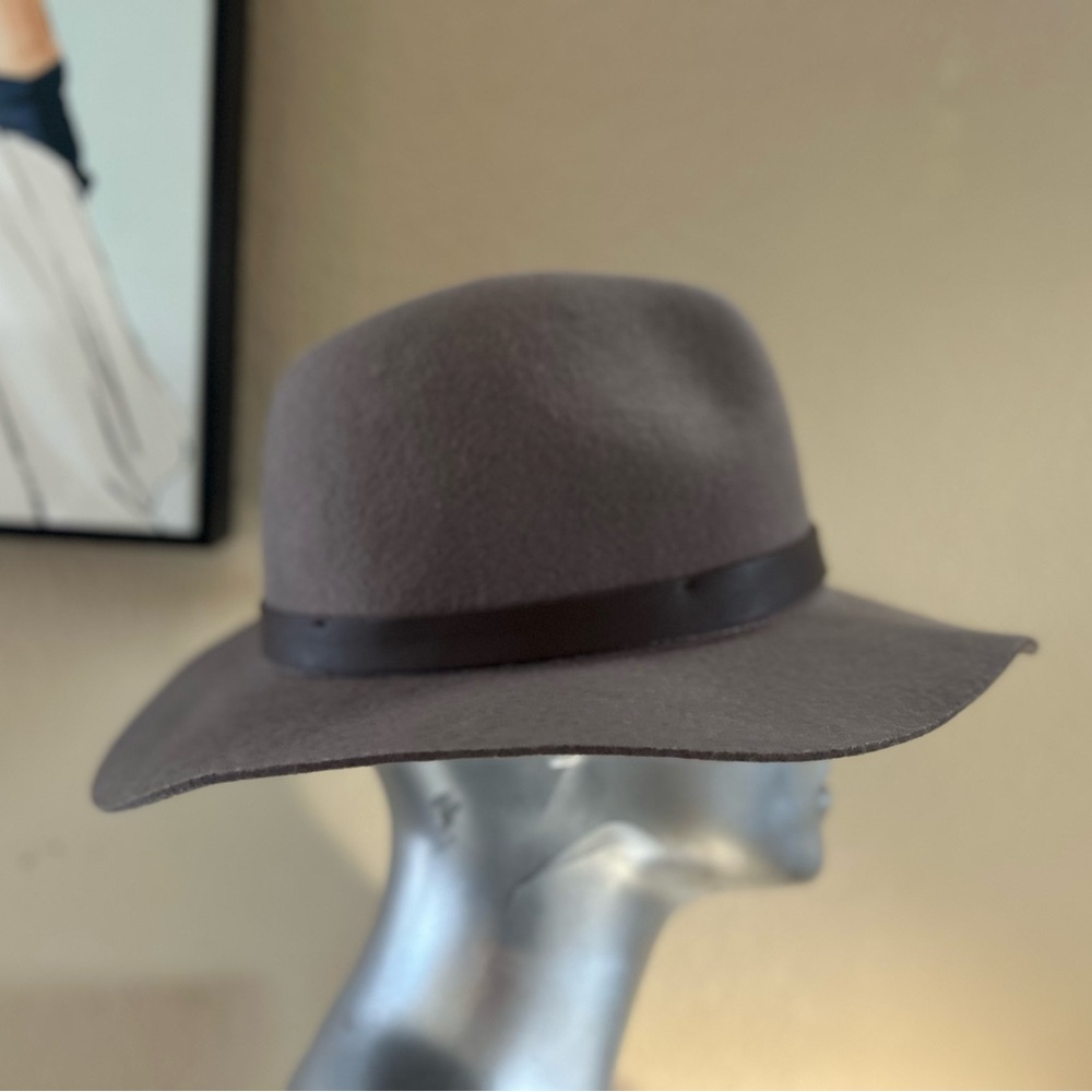 H&M Taupe Felt Hat